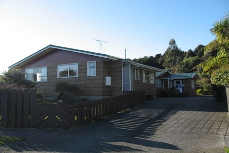 Photo of property in 196 Rolleston Street, Hokitika, 7810