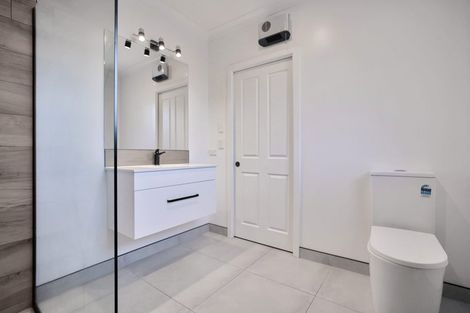 Photo of property in 8 Kelburn Place, Tinwald, Ashburton, 7700