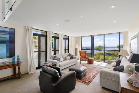 Photo of property in 23a Glendevere Terrace, Redcliffs, Christchurch, 8081