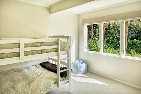 Photo of property in 89 Paremata Road, Paremata, Porirua, 5024