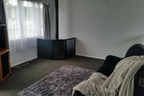 Photo of property in 24b Tironui Station Road, Papakura, 2112