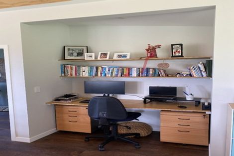 Photo of property in 22 Woven Stone Way, Ohau, Levin, 5570