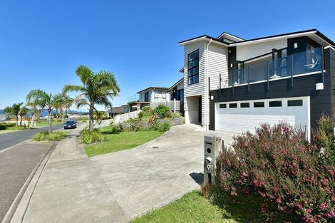Photo of property in 9 Ariel Place, Snells Beach, 0920
