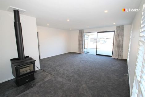 Photo of property in 25 Caledonia Drive, Mosgiel, 9024