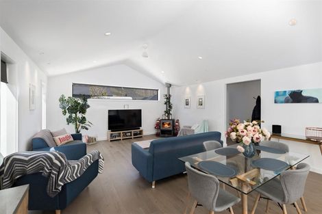 Photo of property in 20 Howden Drive, Jacks Point, 9371