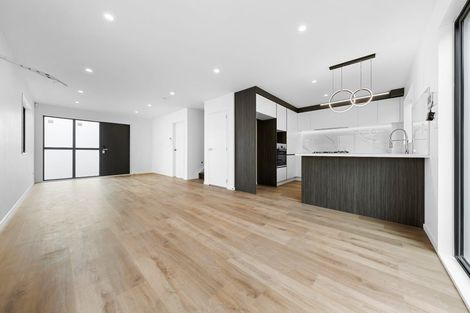 Photo of property in 19b Vida Place, Howick, Auckland, 2014