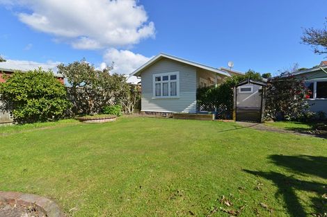 Photo of property in 11 Birch Street, Hutt Central, Lower Hutt, 5010