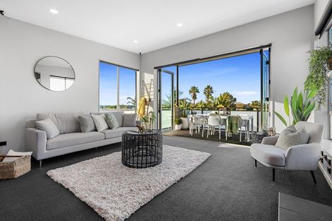 Photo of property in 118 Edgecumbe Road, Tauranga South, Tauranga, 3112