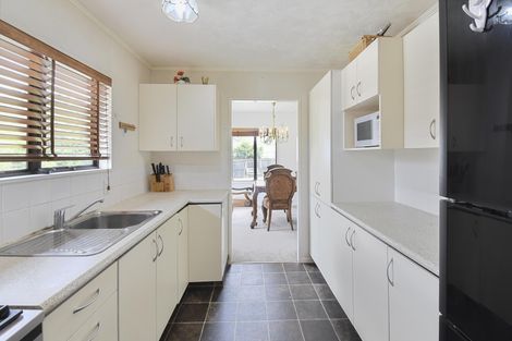 Photo of property in 57 Carnoustie Drive, Wattle Downs, Auckland, 2103