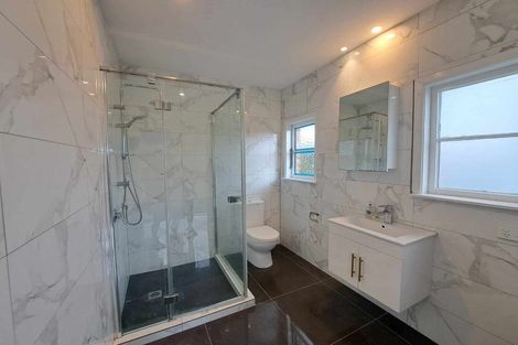 Photo of property in 1/113 Shakespeare Road, Milford, Auckland, 0620