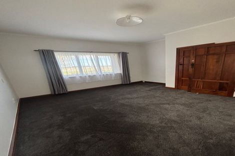 Photo of property in 31 Jackson Street, College Estate, Whanganui, 4500