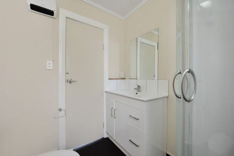 Photo of property in 2 Henry Street, Kilbirnie, Wellington, 6022