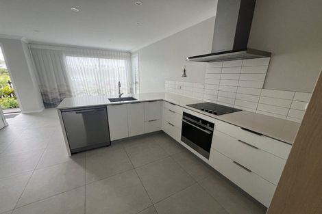 Photo of property in 21 Koura Drive, Red Beach, 0932