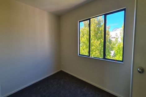 Photo of property in Lakeview Terrace, 20/14 Ambrico Place, New Lynn, Auckland, 0600