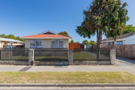 Photo of property in 9 Charnwood Crescent, Bishopdale, Christchurch, 8051