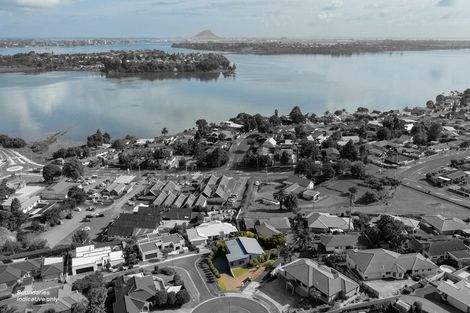 Photo of property in 36 Downing Place, Welcome Bay, Tauranga, 3112