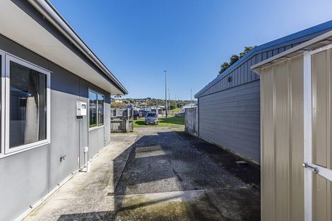 Photo of property in 12a Whitehouse Road, Titahi Bay, Porirua, 5022
