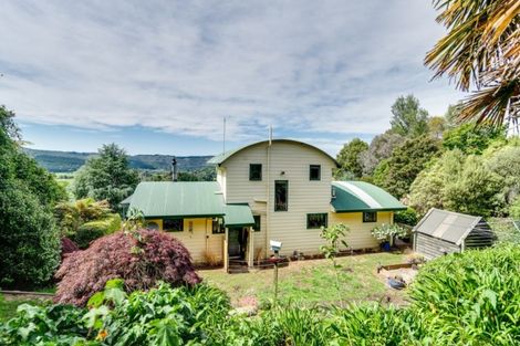 Photo of property in 170 Matahorua Road, Tutira, Napier, 4181