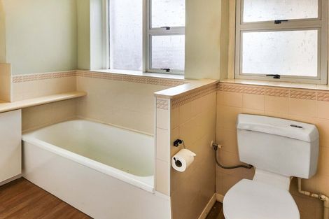 Photo of property in 13 Hawthorn Crescent, Stokes Valley, Lower Hutt, 5019