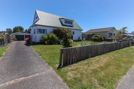 Photo of property in 3 Sequoia Crescent, Owhata, Rotorua, 3010