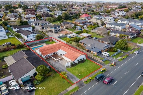 Photo of property in 120 Prince Regent Drive, Half Moon Bay, Auckland, 2012