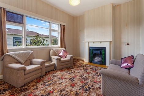 Photo of property in 22 High Street, Hawarden, 7385