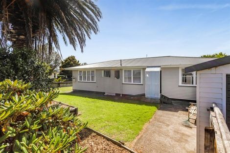 Photo of property in 2 Antonia Place, Bell Block, New Plymouth, 4312