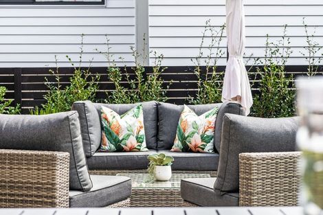 Photo of property in 10d Windlass Street, Long Bay, Auckland, 0630