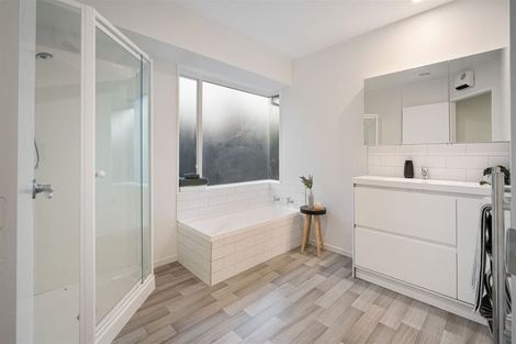 Photo of property in 4 Monterey Place, Parklands, Christchurch, 8083