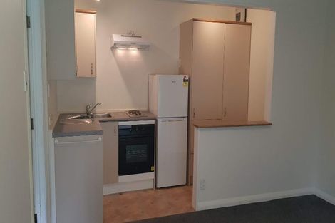 Photo of property in 32 Holborn Drive, Stokes Valley, Lower Hutt, 5019