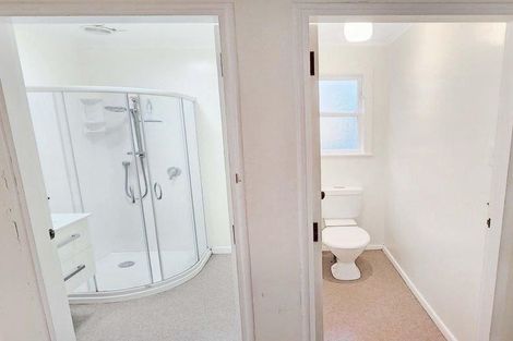 Photo of property in 2 Avery Grove, Boulcott, Lower Hutt, 5011