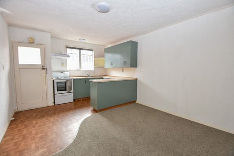 Photo of property in 3/7 Kent Street, Carterton, 5713