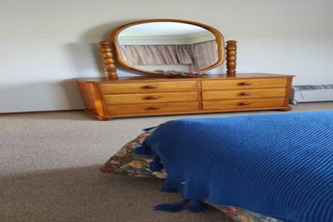 Photo of property in 51 Holdsworth Avenue, Trentham, Upper Hutt, 5018