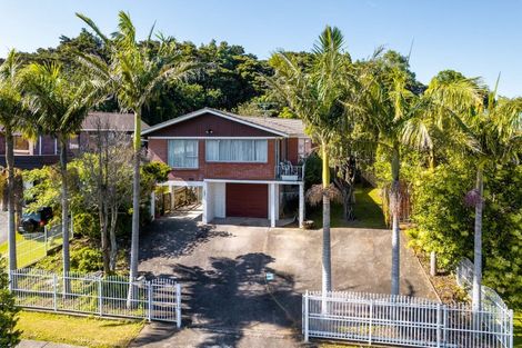 Photo of property in 107 Grande Vue Road, Hillpark, Auckland, 2102