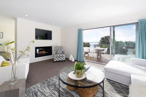 Photo of property in 13 Spinnaker Drive, Te Atatu Peninsula, Auckland, 0610