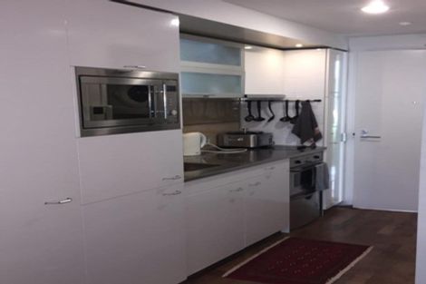 Photo of property in Latitude 37 East Apartments, 1k/20 Pakenham Street East, Auckland Central, Auckland, 1010