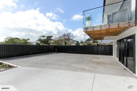 Photo of property in 77 Pendarves Street, New Plymouth, 4310