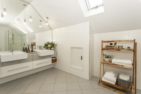 Photo of property in 100 Beach Road East, Elgin, Ashburton, 7777