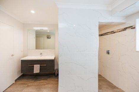 Photo of property in 27 Titoki Street, Palmerston North, 4414