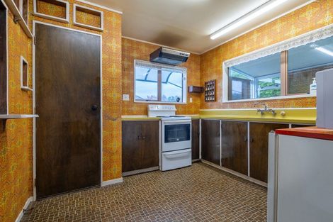 Photo of property in 1 Sheridan Crescent, Leamington, Cambridge, 3432