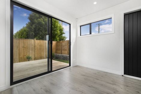Photo of property in 1/8 Knight Avenue, Mount Albert, Auckland, 1025