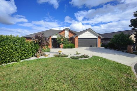 Photo of property in 6 Sutherland Court, Flagstaff, Hamilton, 3210