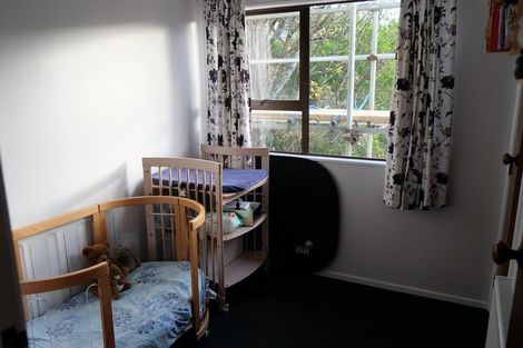 Photo of property in 132 Wadestown Road, Wadestown, Wellington, 6012