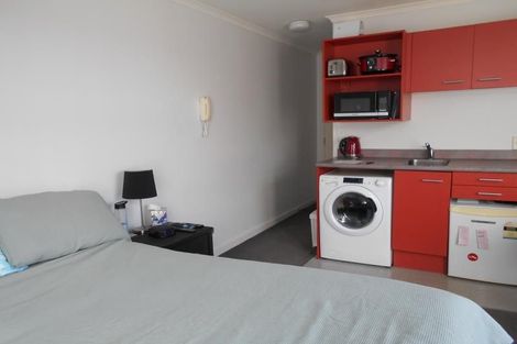 Photo of property in Aitken Street Apartments, 413/5 Aitken Street, Thorndon, Wellington, 6011