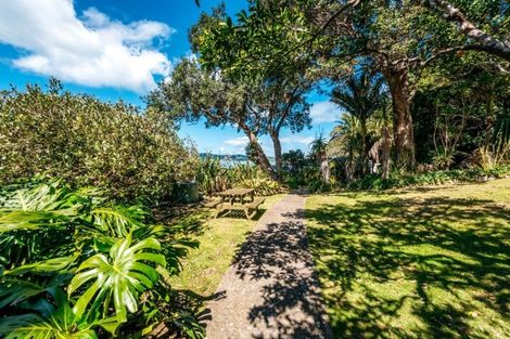Photo of property in 92 Cowes Bay Road, Waiheke Island, 1971