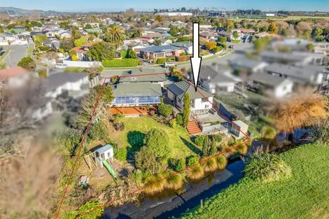 Photo of property in 18 Bidwell Place, Hillmorton, Christchurch, 8025
