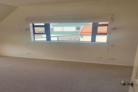 Photo of property in 144au3 Karori Road, Karori, Wellington, 6012