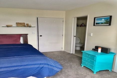 Photo of property in 62 Albionvale Road, Glen Eden, Auckland, 0602