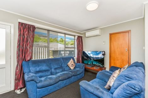 Photo of property in 18a Carey Street, Maeroa, Hamilton, 3200