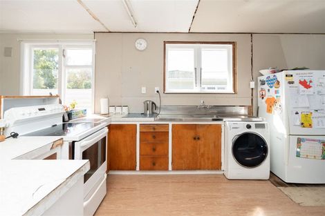 Photo of property in 42 Montgomery Crescent, Bader, Hamilton, 3206